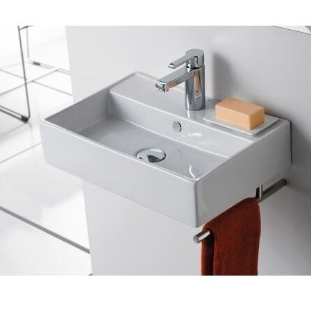 Подвесной умывальник Turin 50, Bathco
